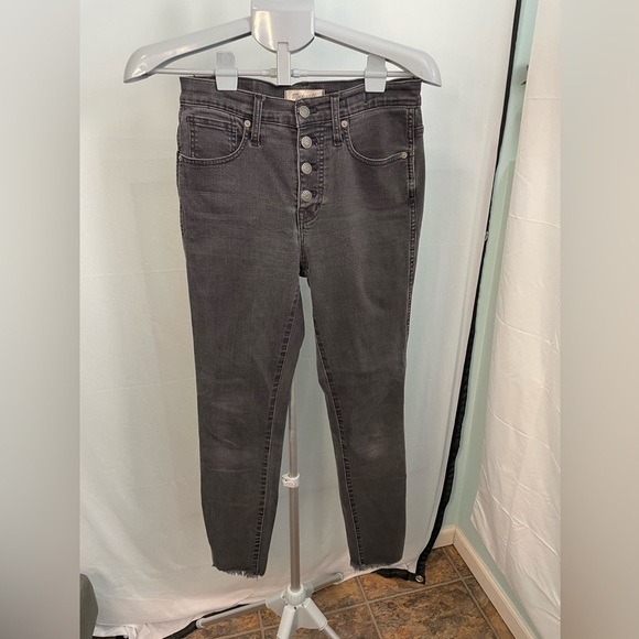 Madewell High Rise Black Button Fly Skinny Jeans Raw Hem Preowned Womens Size 26 - Picture 1 of 9